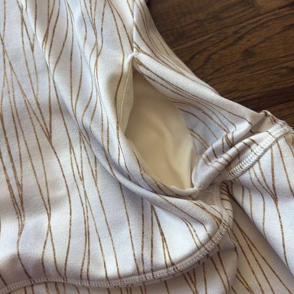 CALIA by Carrie Underwood Compression Running pullover - Picture 5 of 7